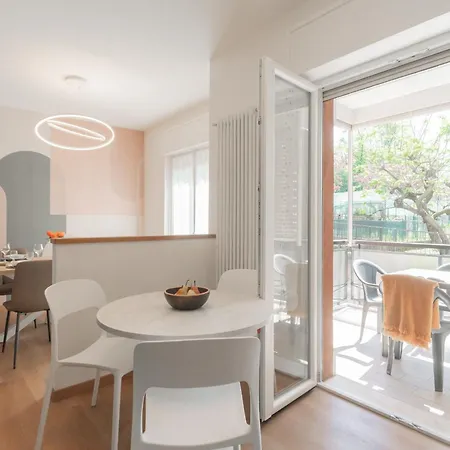 Apartment Casa Germa Como